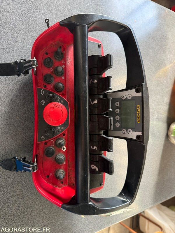 Camión multibasculante CAMION POLYBENNE GRUE IVECO MOTEUR HS - 390000km - 2014