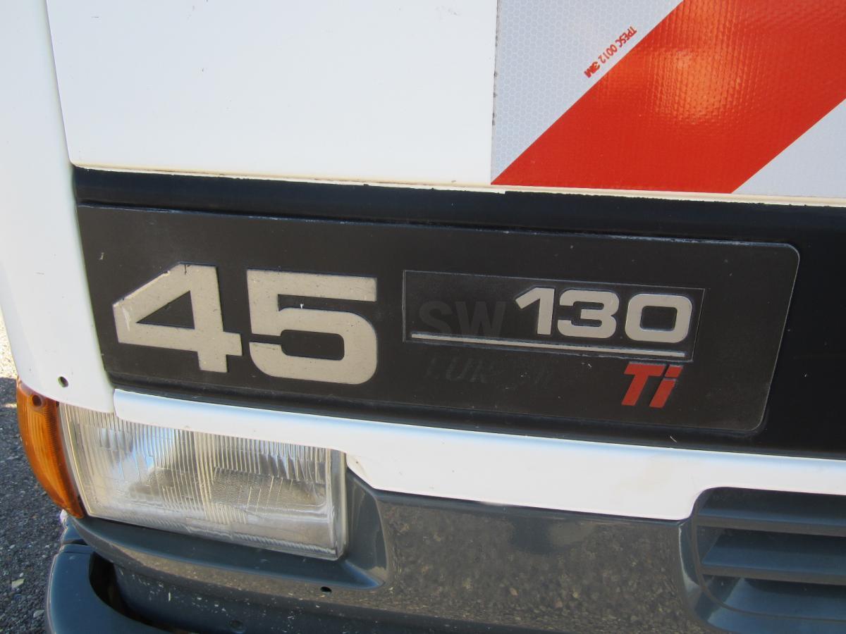 Camión multibasculante DAF 45 ATI 130