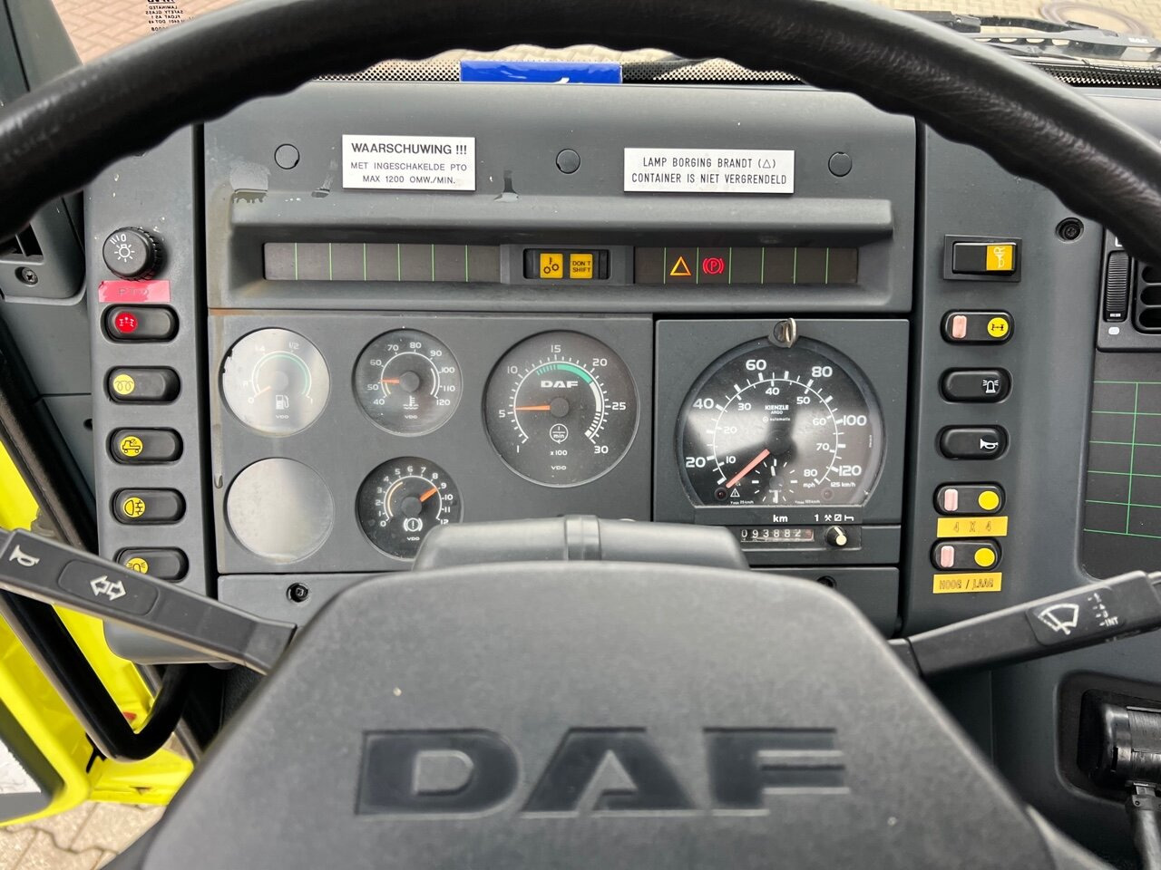 Camión multibasculante DAF 65.210 4x4 65.210 4x4