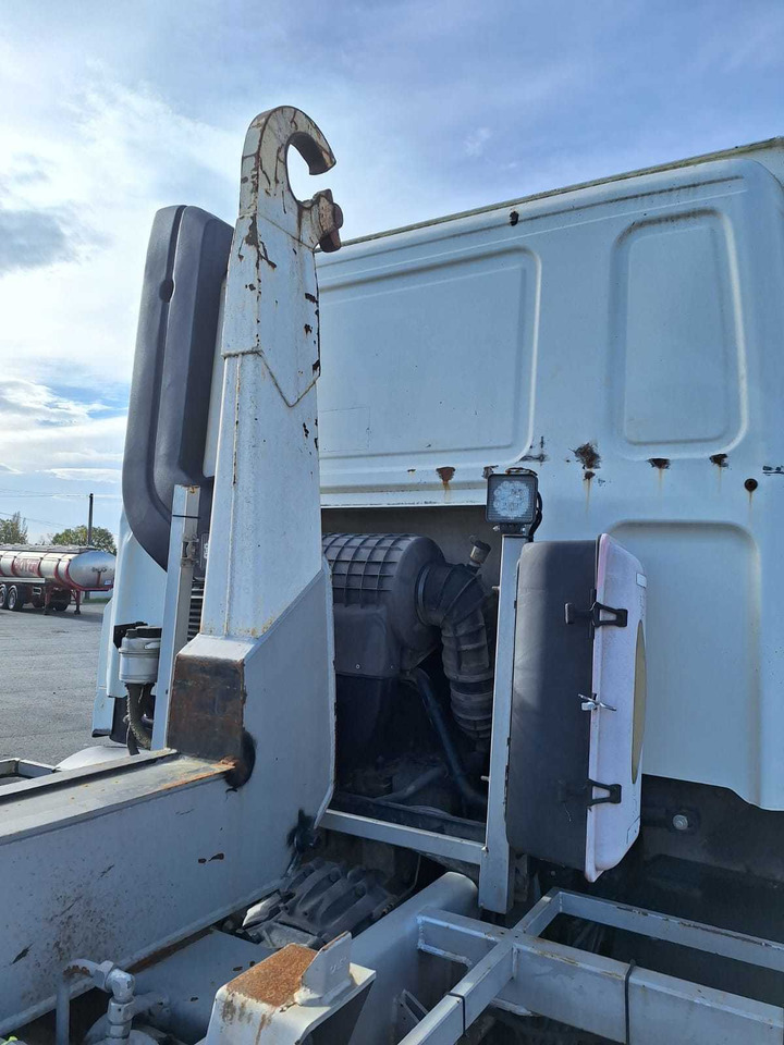 Camión multibasculante DAF CF