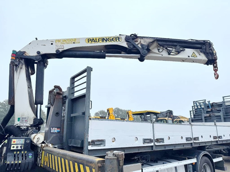 Camión multibasculante DAF CF400 + 17m Palfinger Crane / kran + Trailer