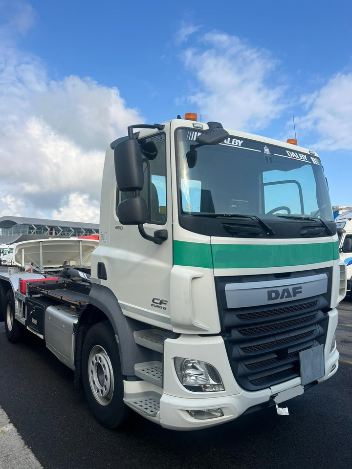 Camión multibasculante DAF CF460 FAN E6 (Hooklift)