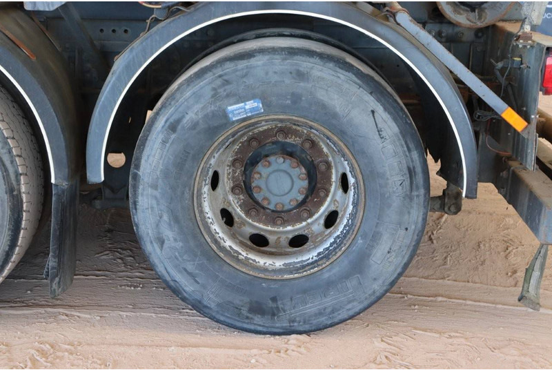 Camión multibasculante DAF CF85.360