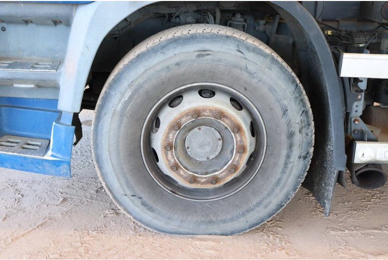 Camión multibasculante DAF CF85.360