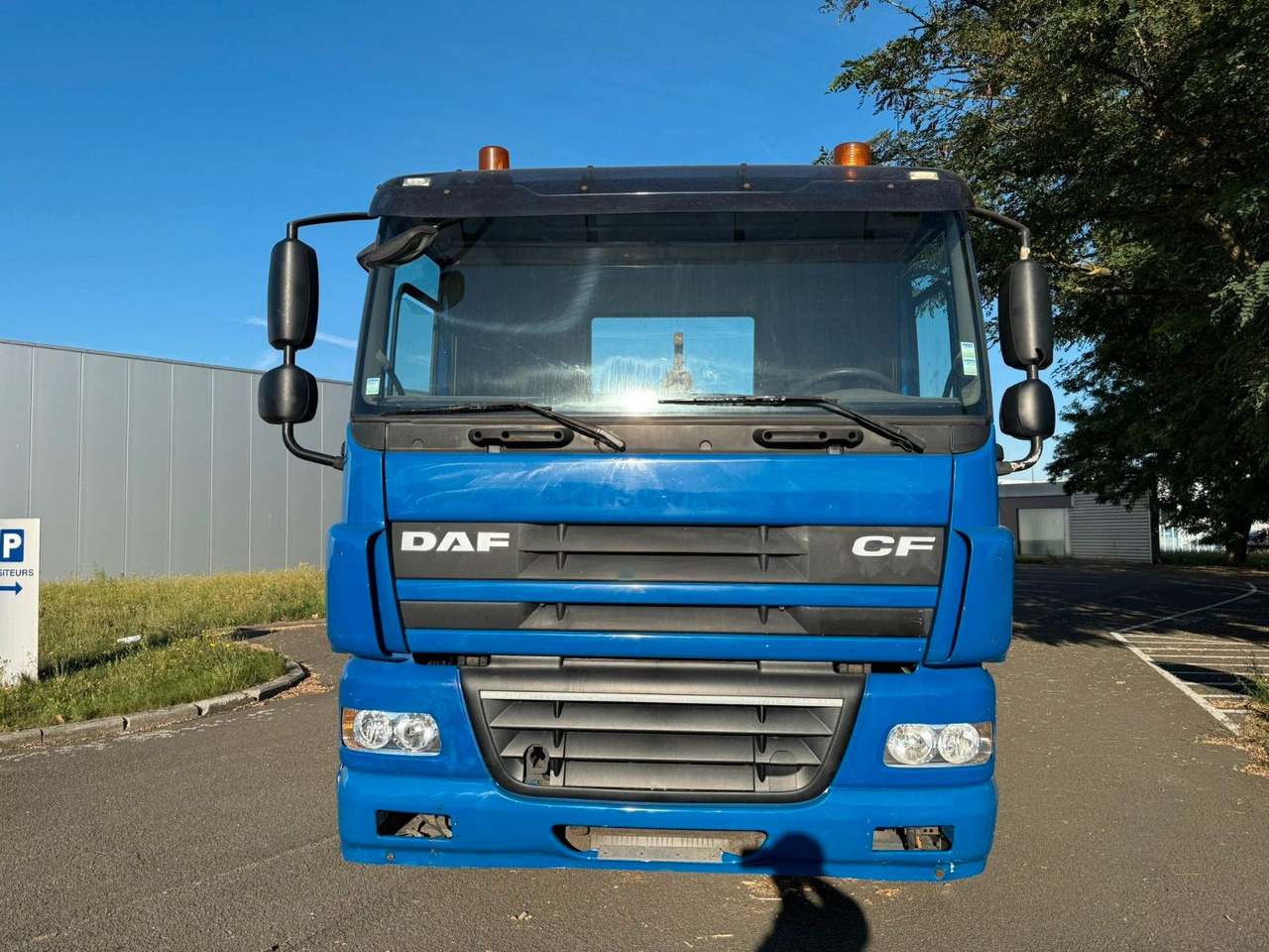 Camión multibasculante DAF CF85.360. Klima. E5. VDL. Tempomat