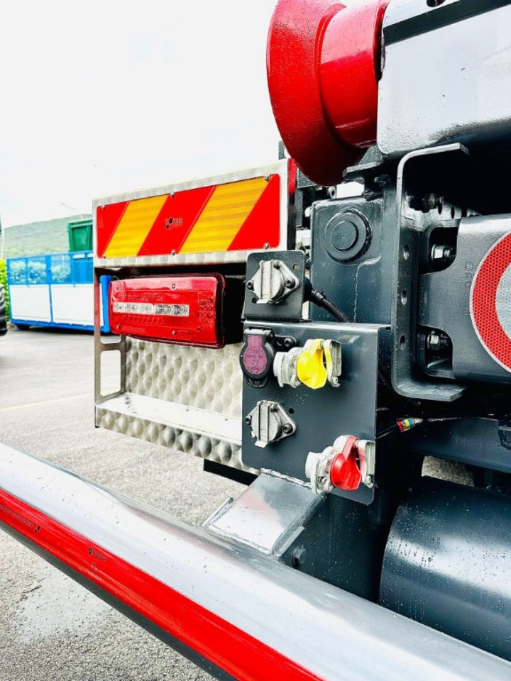 Camión multibasculante DAF CF85 NUOVO SCARRABILE