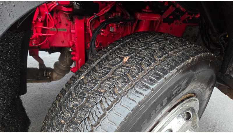 Camión multibasculante DAF CF 370 6X2*4