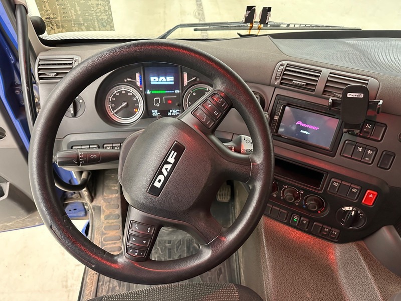 Camión multibasculante DAF CF 440 - 6x4
