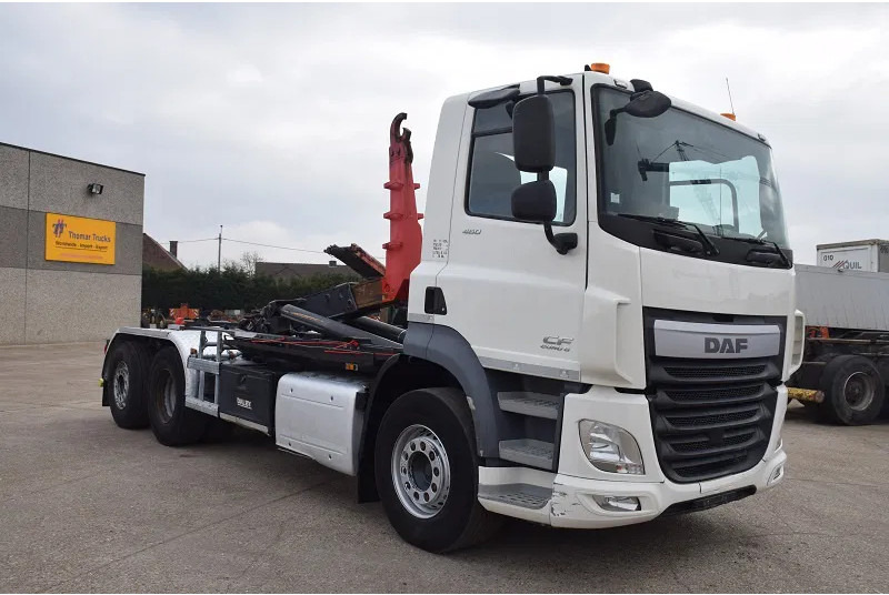 Camión multibasculante DAF CF 460