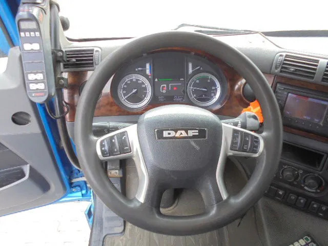 Camión multibasculante DAF CF 510 8X2 TRIPLE NL TRUCK