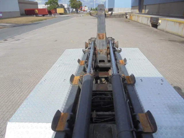 Camión multibasculante DAF CF 510 8X2 TRIPLE NL TRUCK