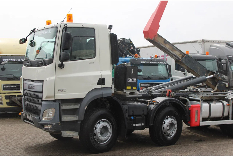 Camión multibasculante DAF CF 510 + 8X4 + HOOK 26TON + PERFCET CONDITION + 2X IN STOCK
