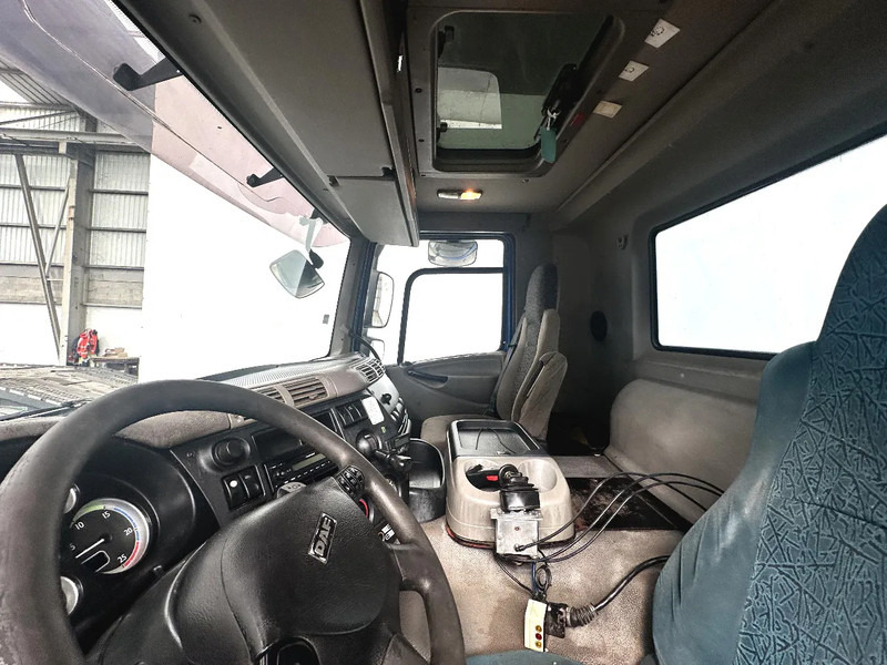 Camión multibasculante DAF CF 85 360 - 10 roues / 10 reifen