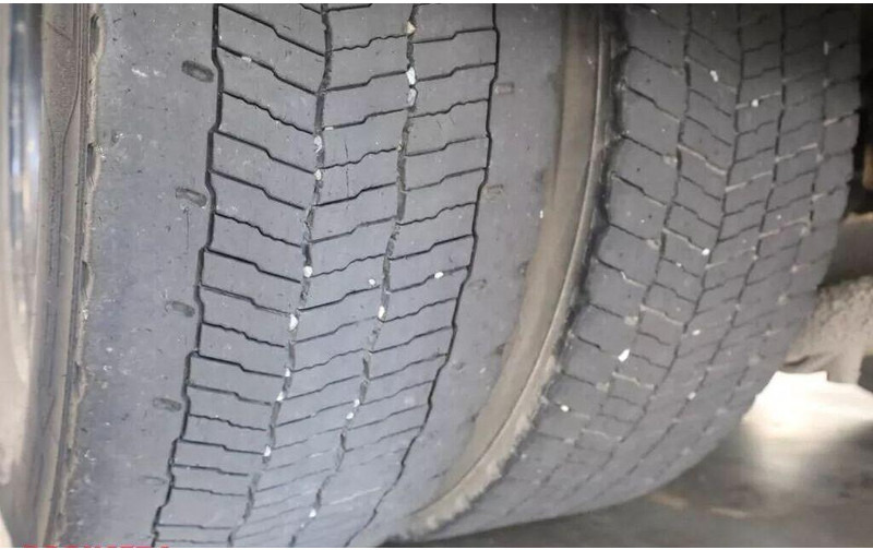 Camión multibasculante DAF CF 85.410