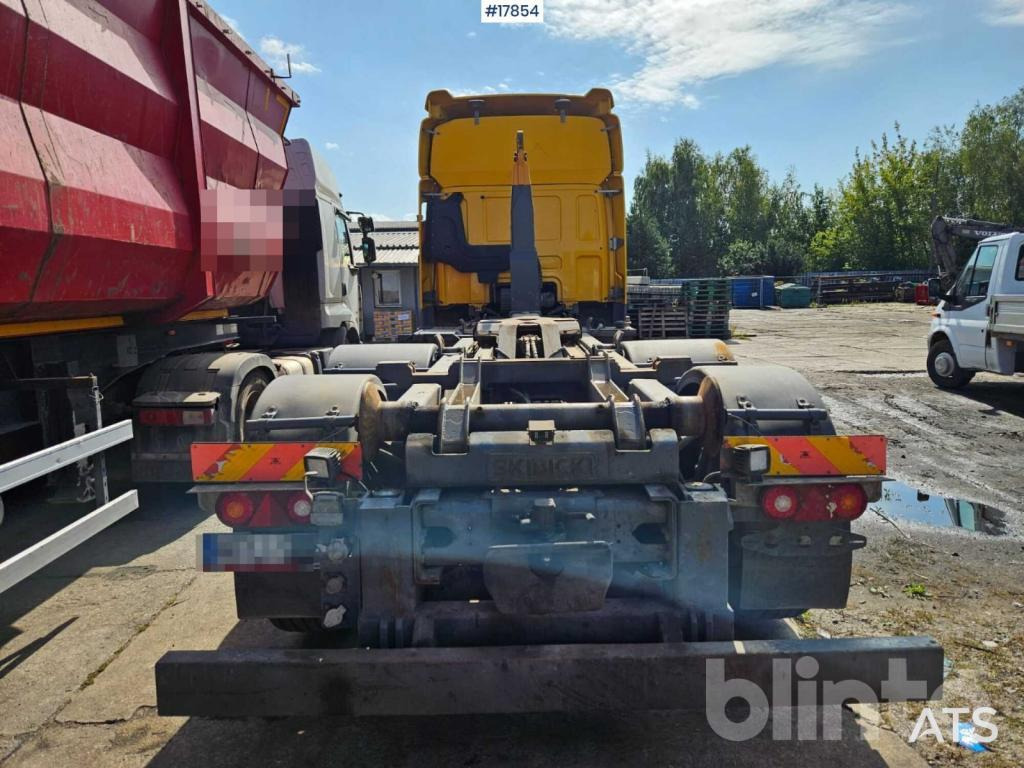 Camión multibasculante DAF CF 85.410 (2009)