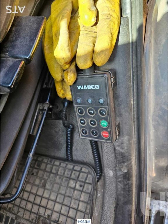 Camión multibasculante DAF CF 85.410 (2009)