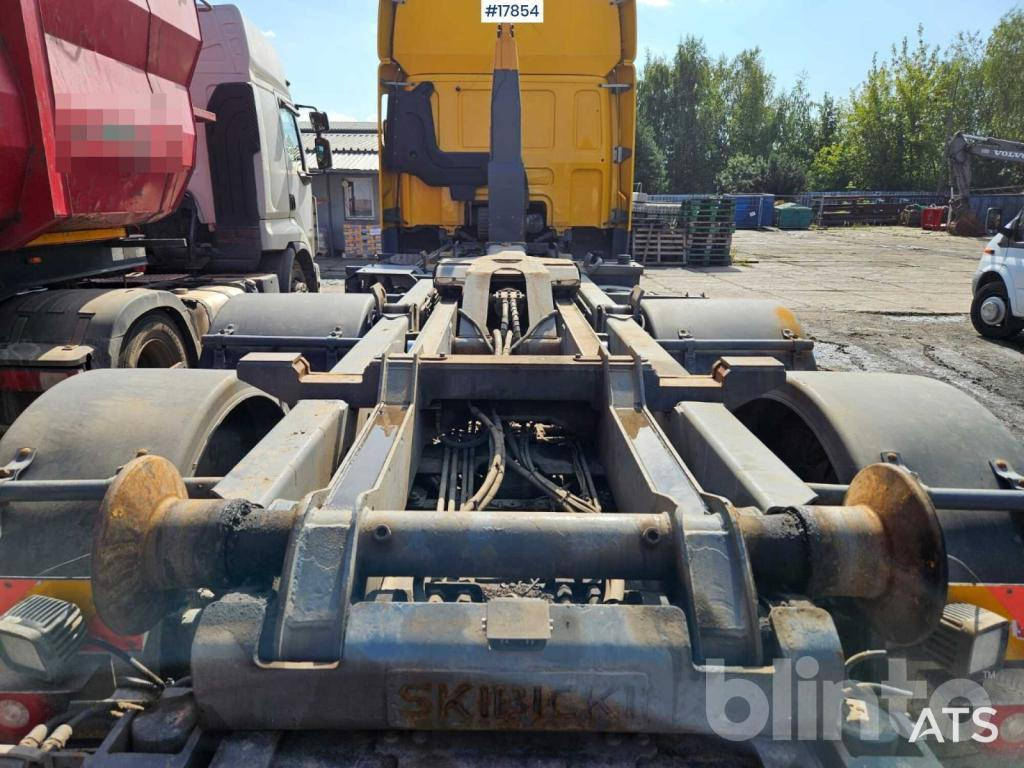 Camión multibasculante DAF CF 85.410 (2009)