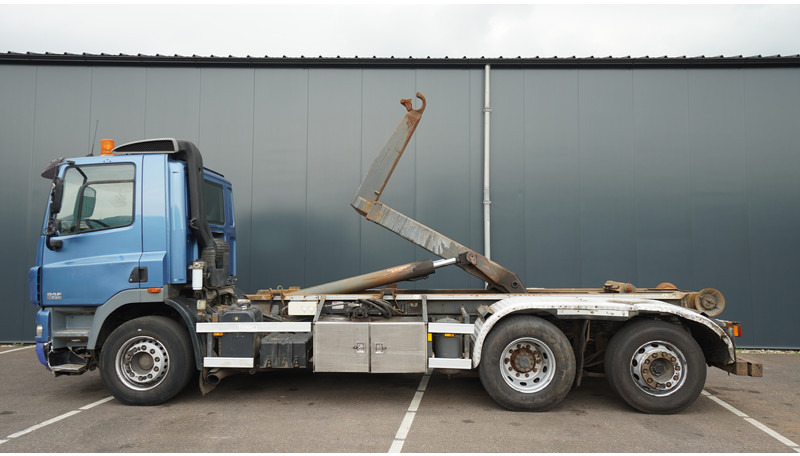 Camión multibasculante DAF CF 85.410 6X2 HOOKARM SYSTEM 681.000KM