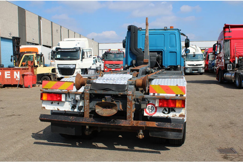 Camión multibasculante DAF CF 85.410 + euro 5 + 6x2