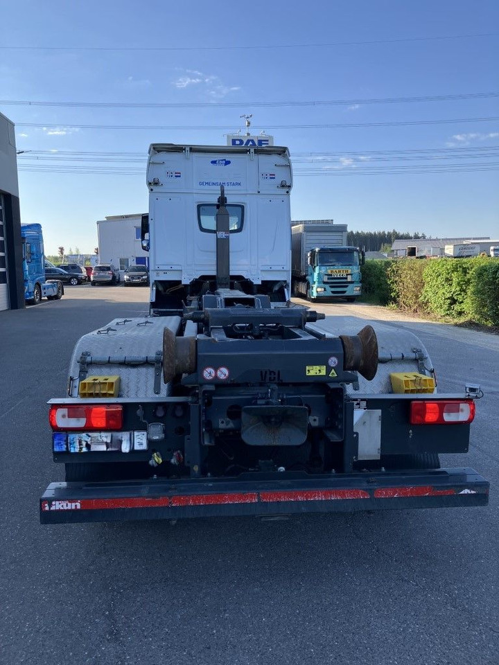 Camión multibasculante DAF FAN XF 480 mit VDL Abrollkipper DAF FAN XF 480 mit VDL Abrollkipper