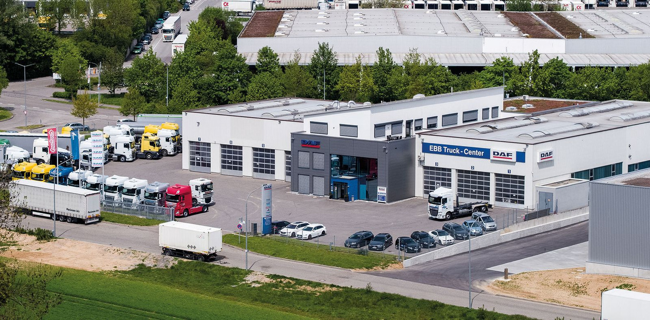 Camión multibasculante DAF FAN XF 530 SC Abrollkipper