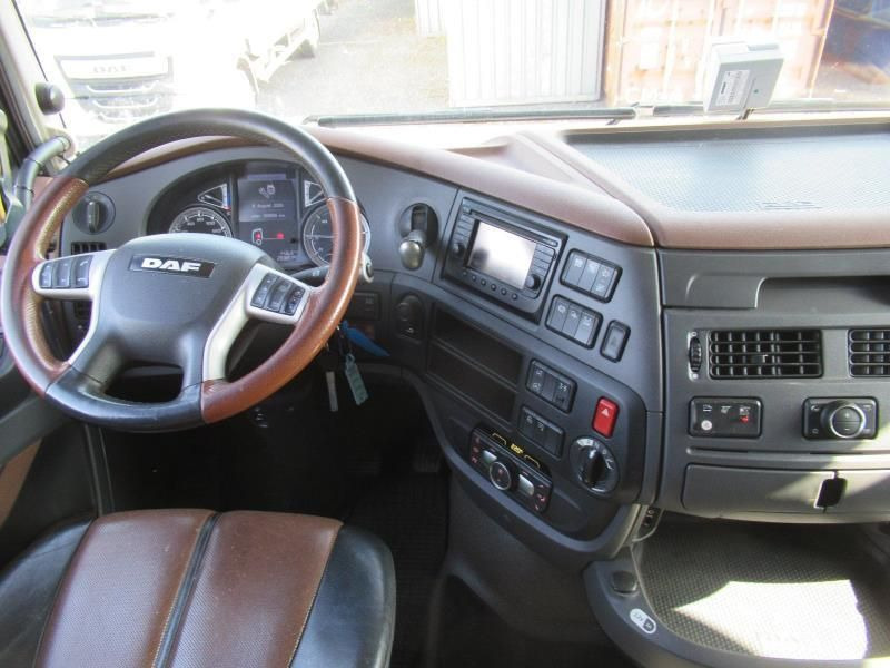 Camión multibasculante DAF FAN XF 530 SC Abrollkipper