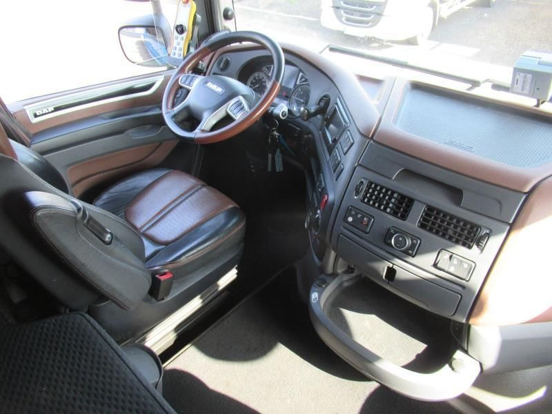 Camión multibasculante DAF FAN XF 530 SC Abrollkipper