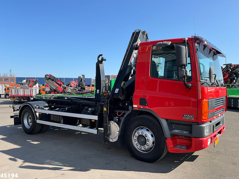 Camión multibasculante DAF FA 75.290 ATI Hiab 11 Tonmeter laadkraan Just 84.508 km!