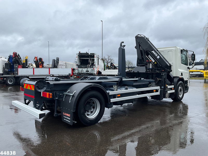 Camión multibasculante DAF FA 75 CF 250 MKG 14 Tonmeter laadkraan