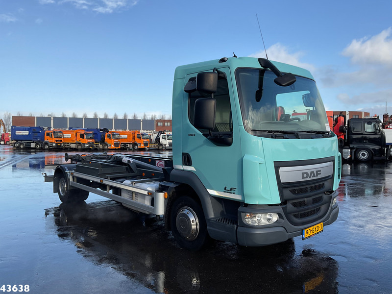 Camión multibasculante DAF LF 180 Euro 6 14 Ton haakarmsysteem