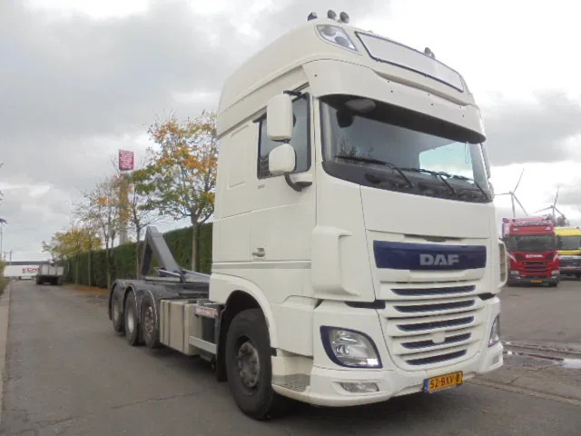 Camión multibasculante DAF XF 106 510 8X2 TRIPLE NL TRUCK