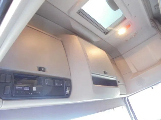 Camión multibasculante DAF XF 106 510 8X2 TRIPLE NL TRUCK