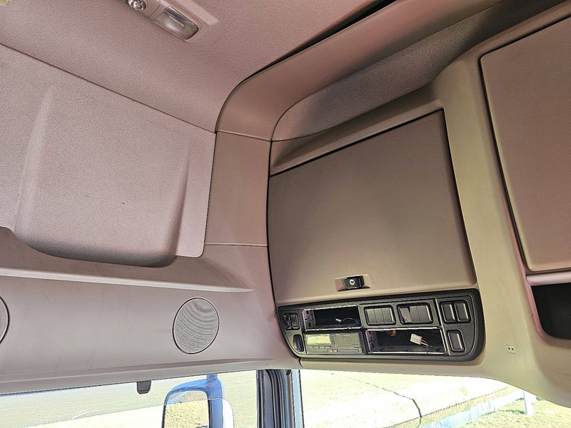 Camión multibasculante DAF XF 480 6X2 FAN PALIFT 463TK