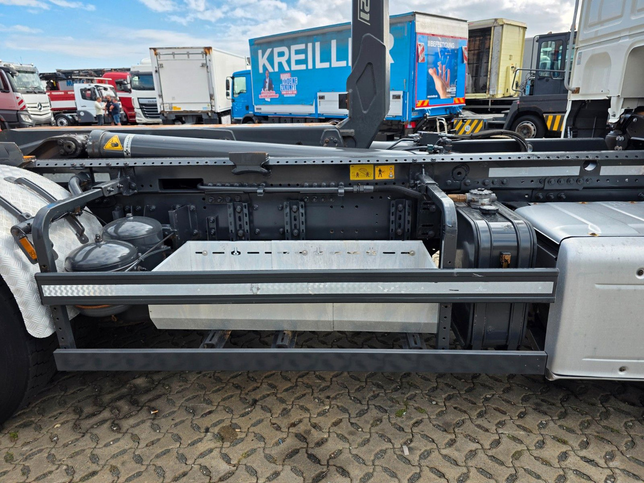 Camión multibasculante DAF XF 510 FAN / ZF Intarder / Lenk-Liftachse