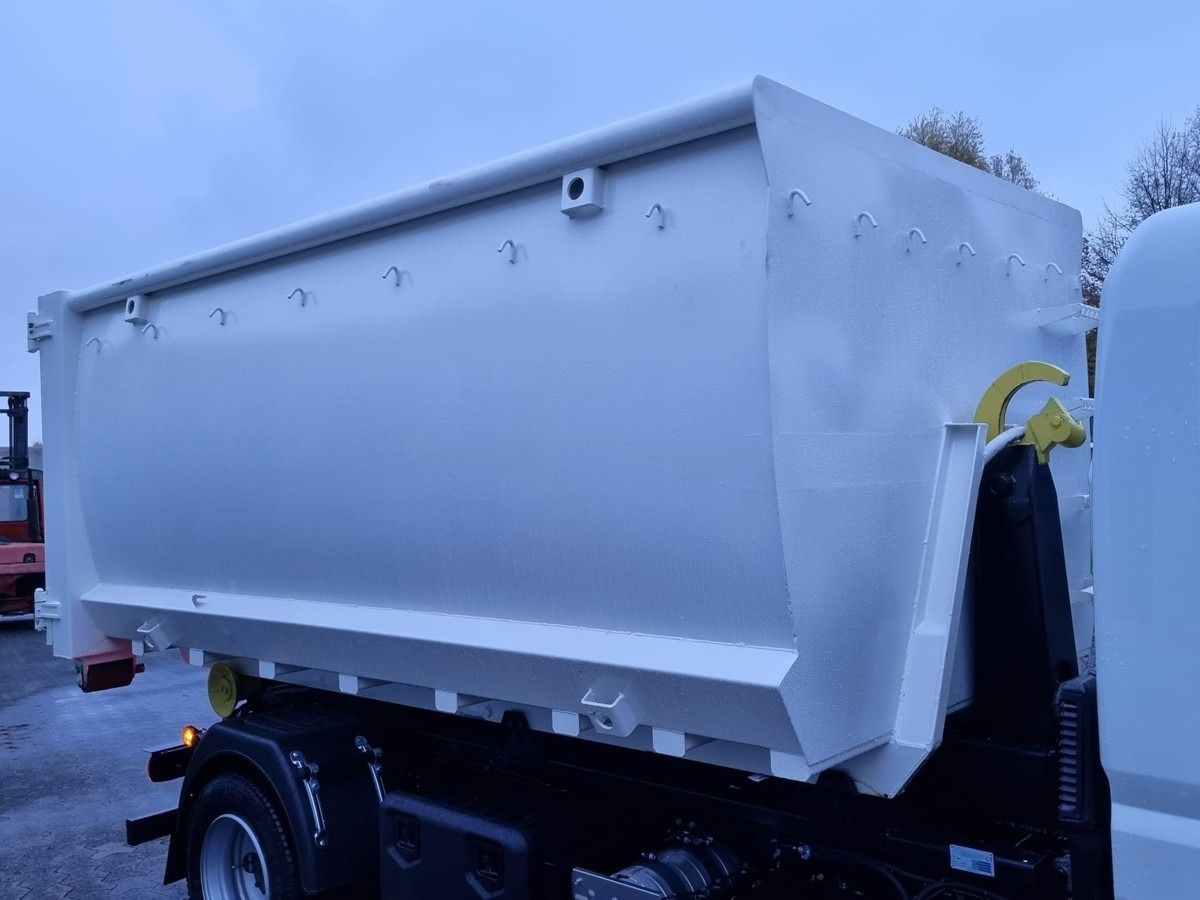 Camión multibasculante FUSO Canter FUSO 9C18 Duonic City Abrollkipper