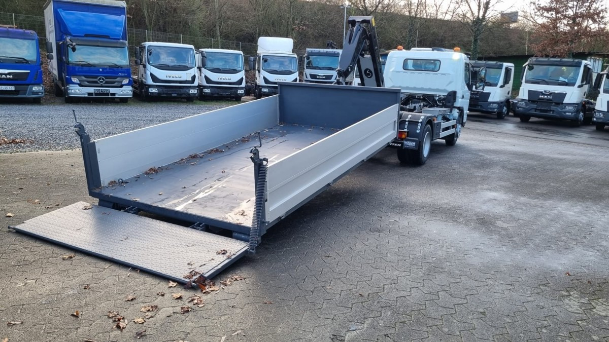 Camión multibasculante FUSO Canter FUSO 9C18 Duonic City Abrollkipper