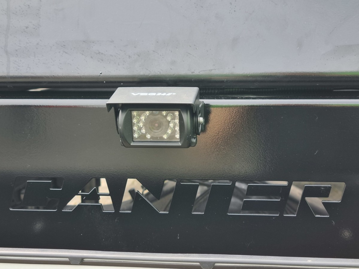 Camión multibasculante FUSO Canter FUSO 9C18 Duonic City Abrollkipper