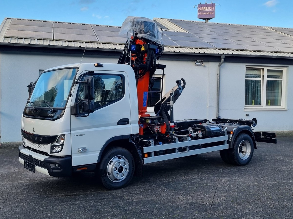 Camión multibasculante FUSO FUSO 9C18 City Abrollkipper + Z-Kran Recycling
