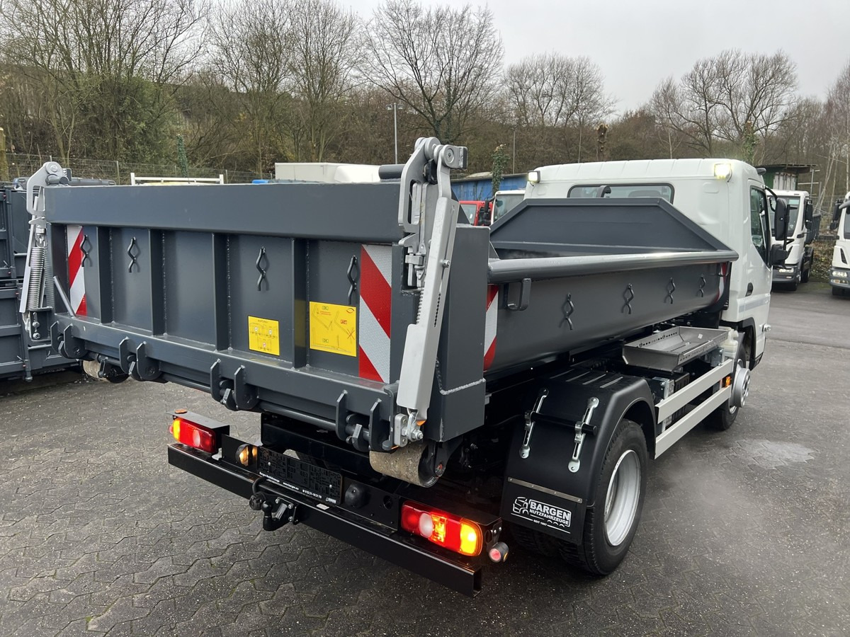 Camión multibasculante FUSO Fuso Canter 7C18 City Abrollkipper AHK Hooklift