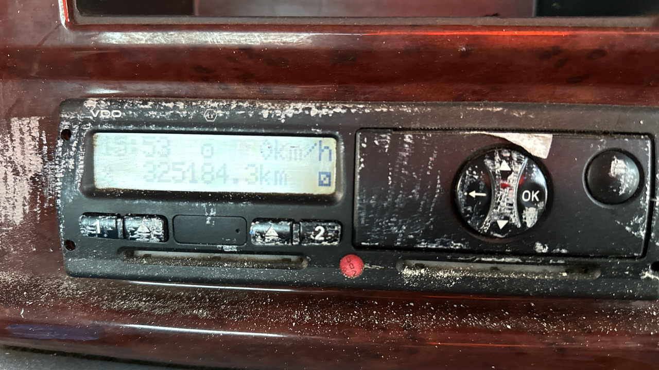 Camión multibasculante HINO 700 3241