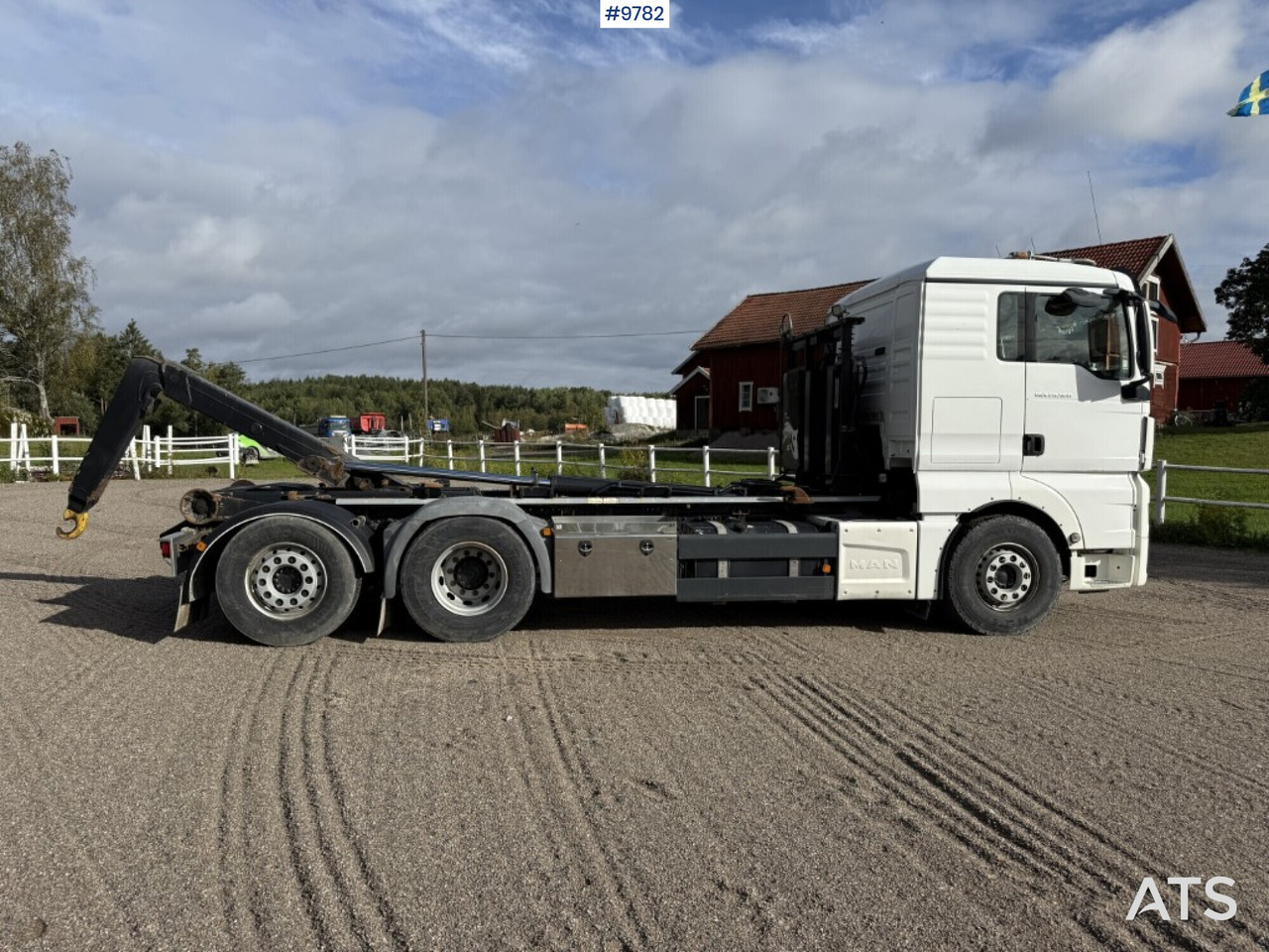 Camión multibasculante Hooklift Truck MAN TGX 26.500 6X2
