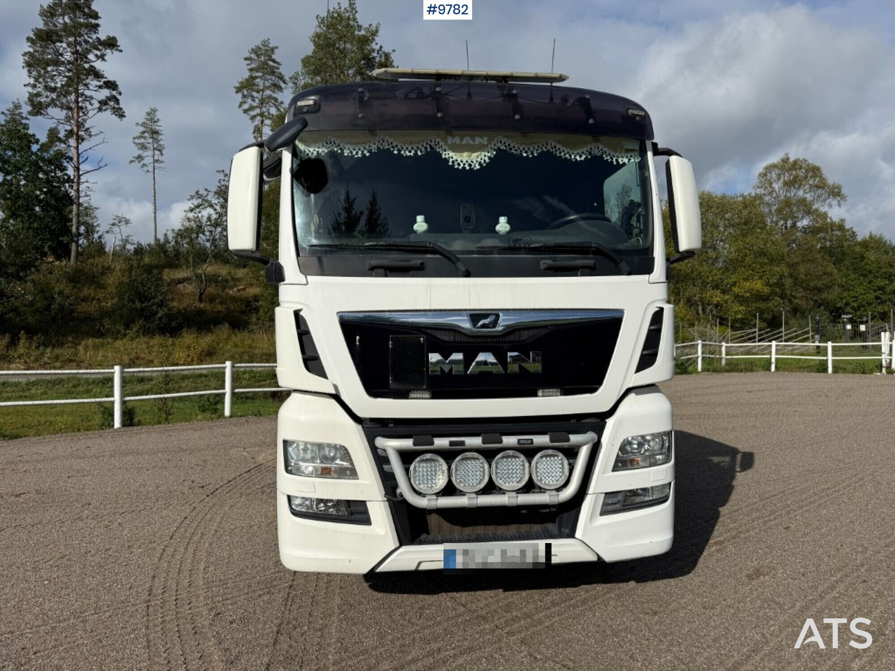 Camión multibasculante Hooklift Truck MAN TGX 26.500 6X2