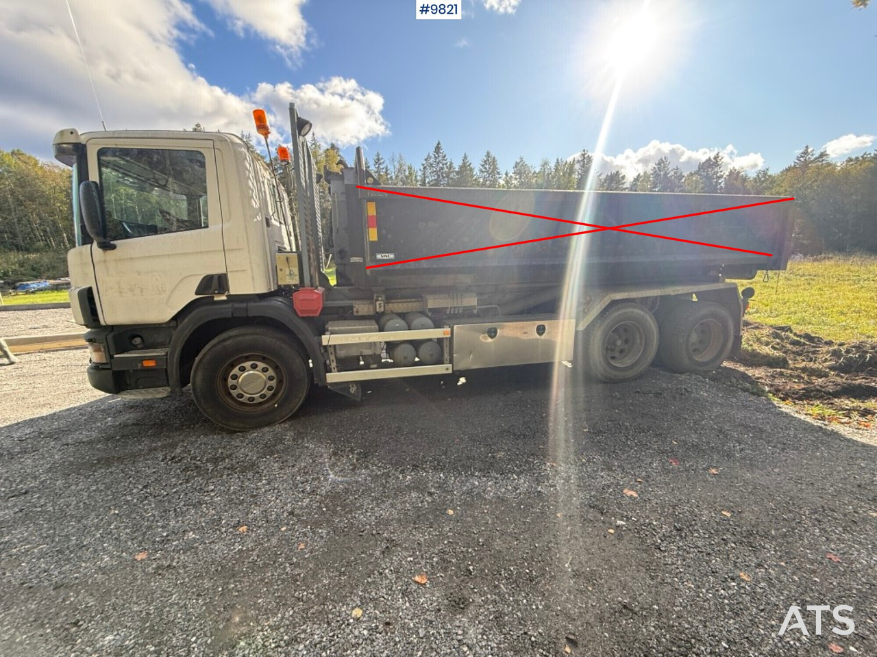 Camión multibasculante Hooklift Truck P124 360 Rep.object