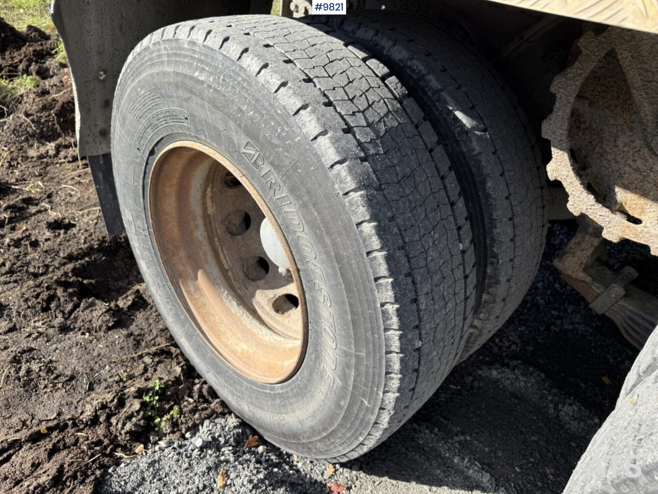 Camión multibasculante Hooklift Truck P124 360 Rep.object