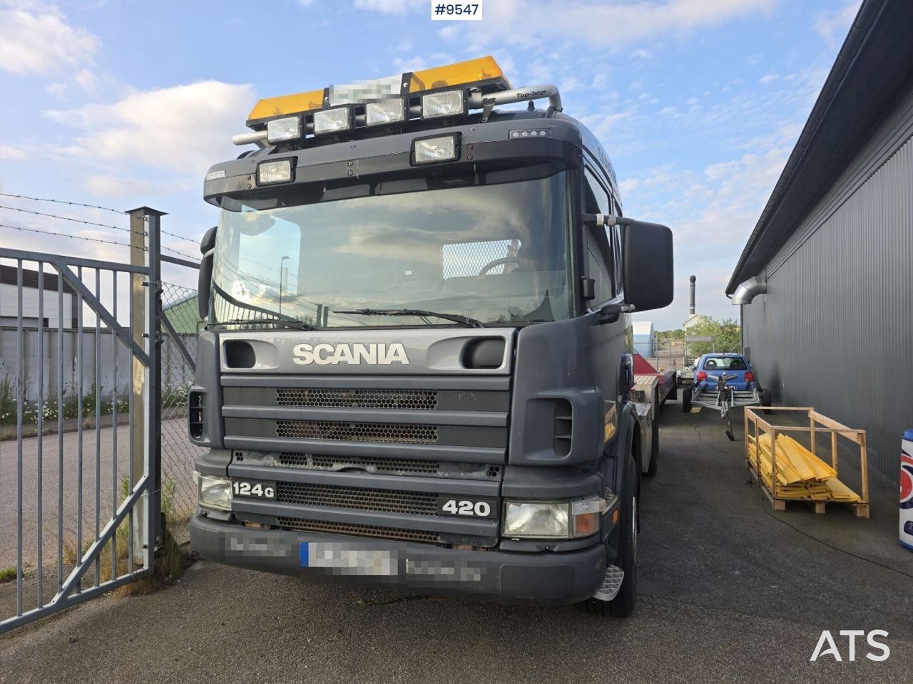 Camión multibasculante Hooklift Truck Scania P124 6x2