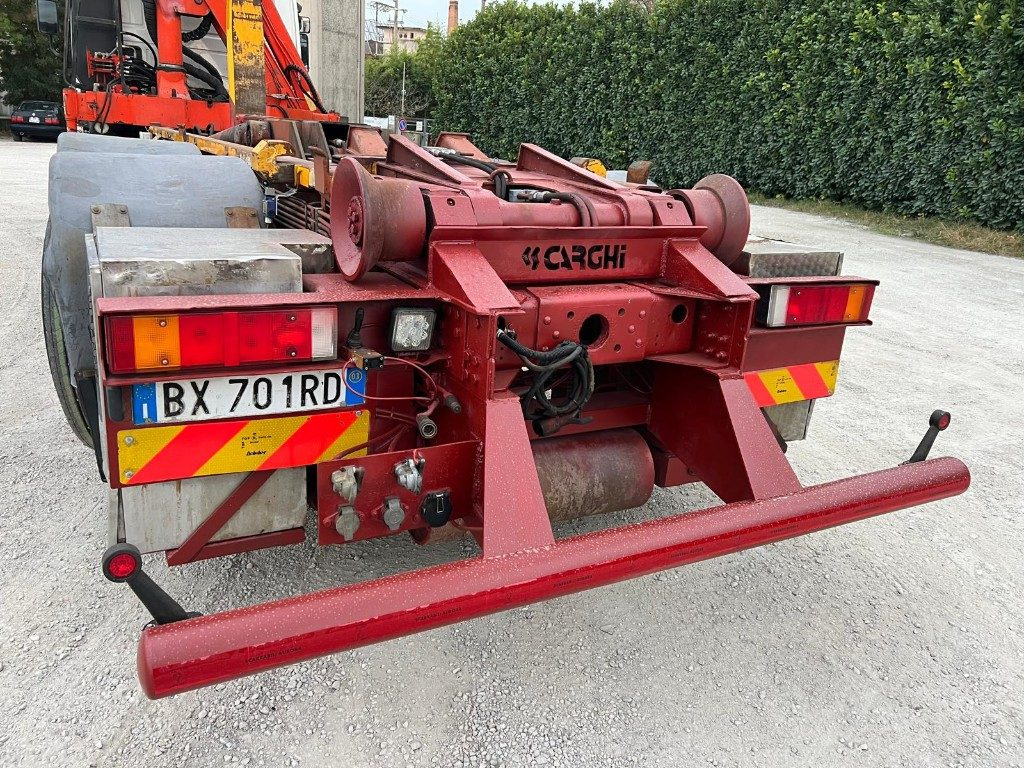 Camión multibasculante IVECO 260E43 EUROTECH USATO SCARRABILE CON GRU