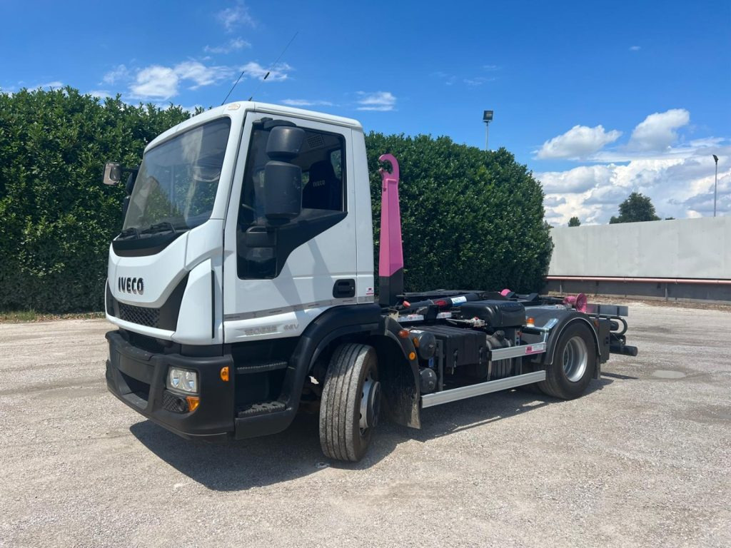 Camión multibasculante IVECO EUROCARGO 160E25 SCARRABILE