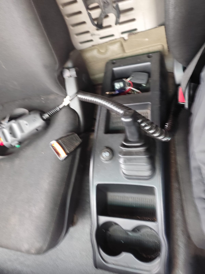 Camión multibasculante IVECO EUROCARGO 180-250