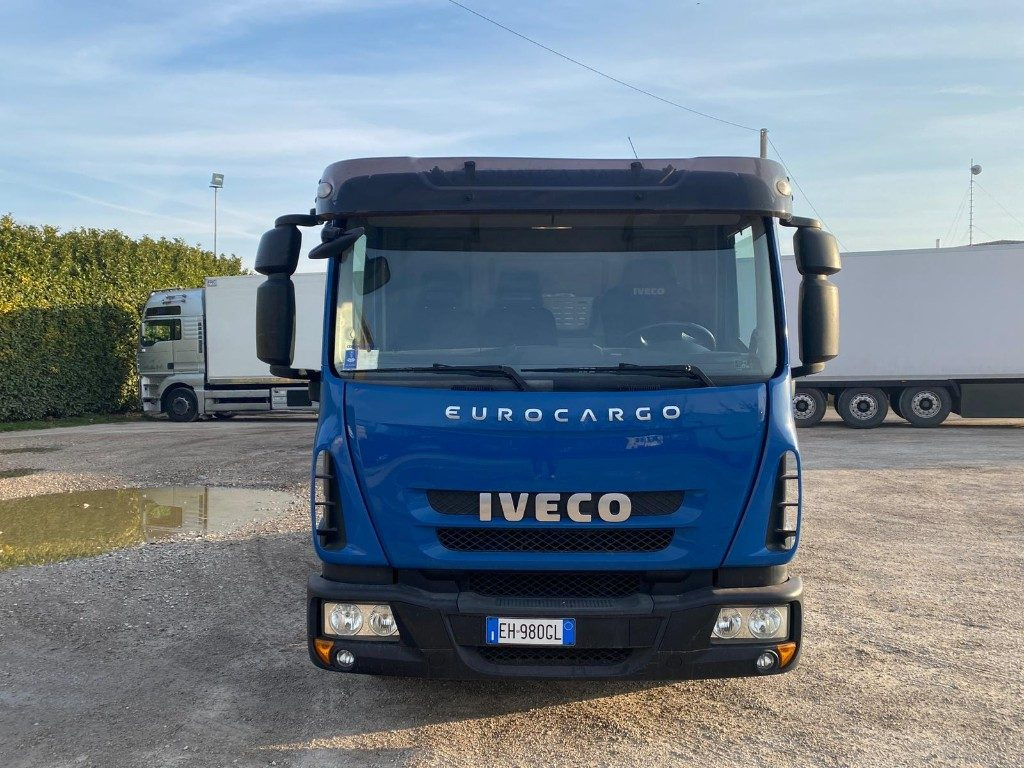 Camión multibasculante IVECO EUROCARGO 75E18 SCARRABILE