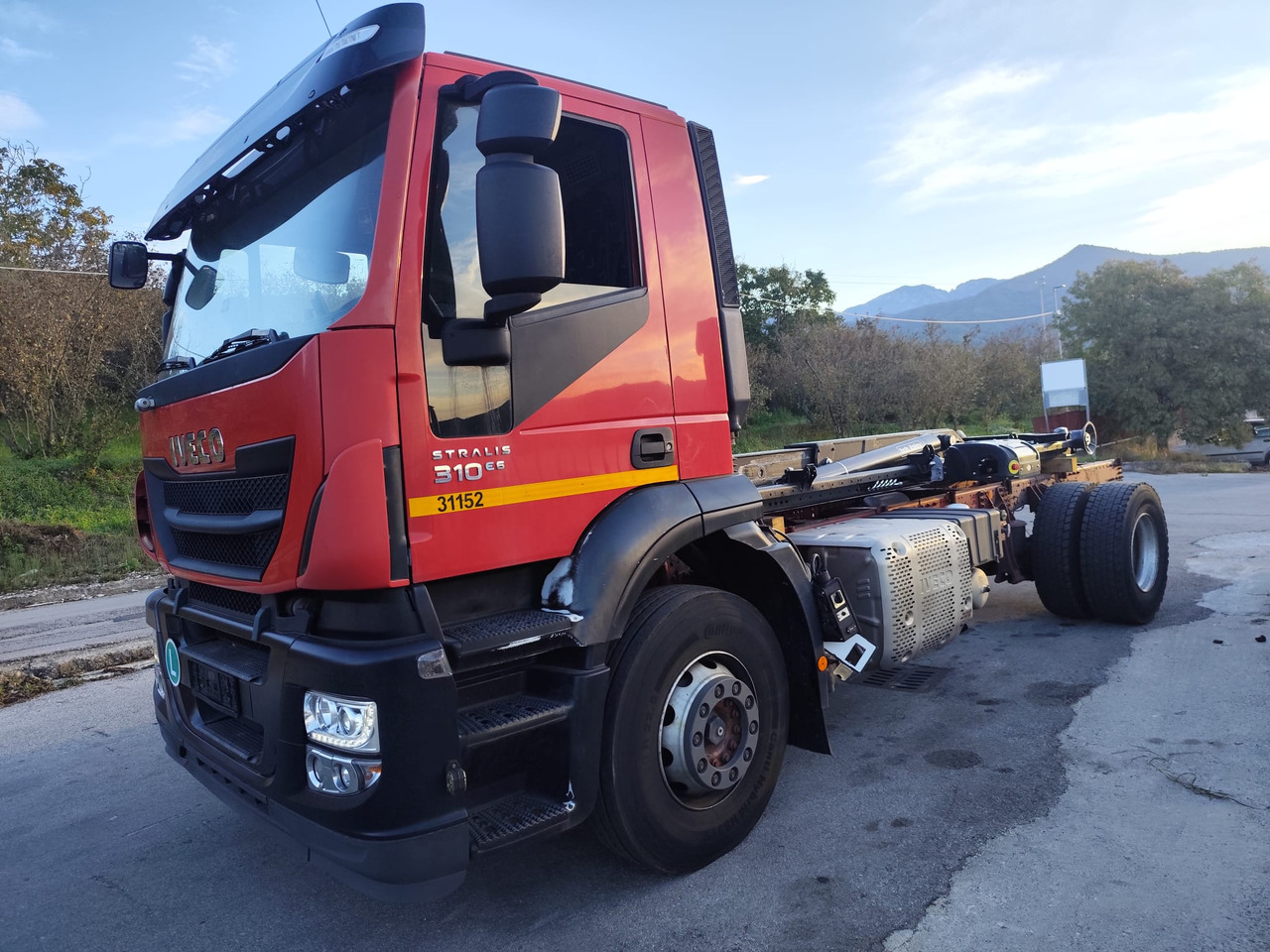 Camión multibasculante IVECO STRALIS 190S31